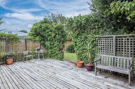 Photo of property in 12 Arawhata Road, Paraparaumu, 5032