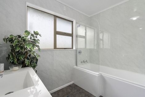 Photo of property in 8 Palmerston Street, Awahuri, Palmerston North, 4476