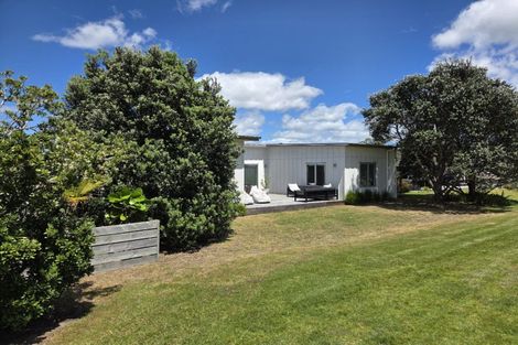 Photo of property in 117 The Fairway, Matarangi, Whitianga, 3592