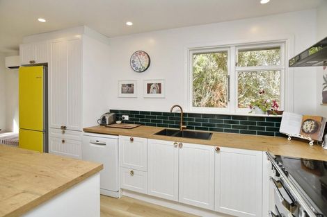 Photo of property in 95a Clarendon Terrace, Woolston, Christchurch, 8023