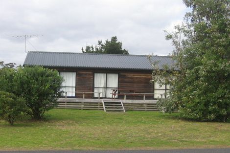 Photo of property in 120 Waimaire Avenue, Matarangi, Whitianga, 3592