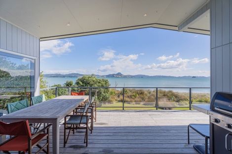 Photo of property in 99 Captain Cook Road, Cooks Beach, Whitianga, 3591