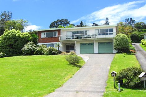 Photo of property in 18 Zita Avenue, Matakatia, Whangaparaoa, 0930