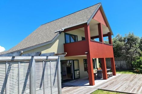 Photo of property in 113 Ake Ake Avenue, Matarangi, Whitianga, 3592