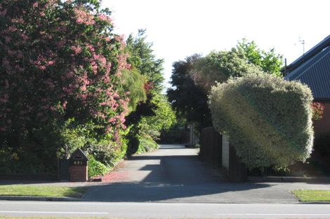 Photo of property in 431 Memorial Avenue, Burnside, Christchurch, 8053