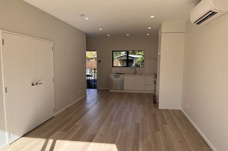 Photo of property in 1/39 Graham Avenue, Te Atatu Peninsula, Auckland, 0610