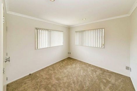 Photo of property in 16 Ellen Street, Manurewa East, Auckland, 2102