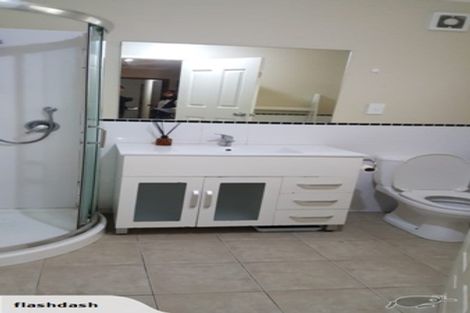 Photo of property in 45 Agincourt Street, Glenfield, Auckland, 0629