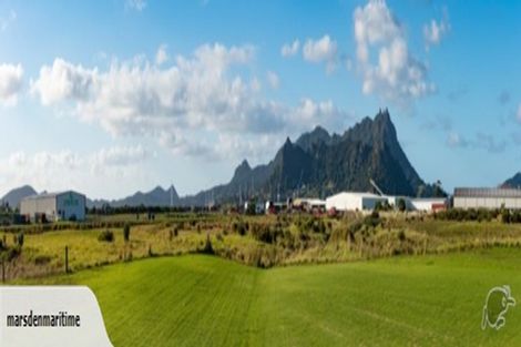 Photo of property in 132 Marsden Bay Drive, One Tree Point, 0118