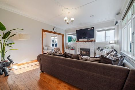 Photo of property in 10 Huxley Street, Pahiatua, 4910