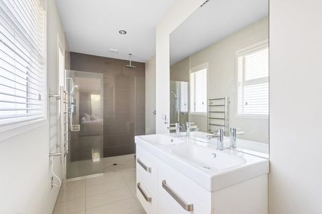 Photo of property in 42 Mortlake Heights, Pyes Pa, Tauranga, 3112