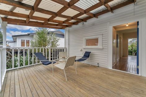 Photo of property in 41 Wairau Avenue, Avondale, Auckland, 1026