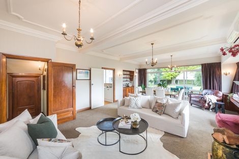 Photo of property in 11 Elmira Avenue, Hokowhitu, Palmerston North, 4410