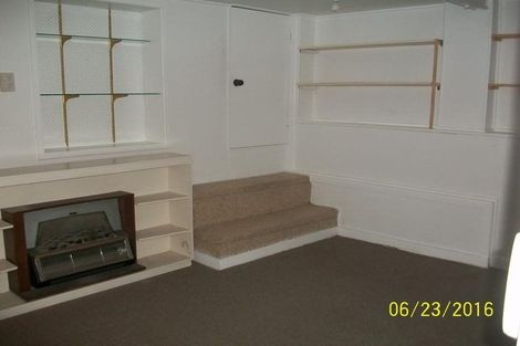 Photo of property in 53 Jaemont Avenue, Te Atatu South, Auckland, 0610