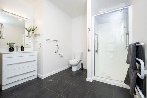 Photo of property in Mclean Towers, 1c/3 Shakespeare Road, Napier South, Napier, 4110