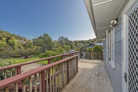 Photo of property in 4 Riverview Road, Cooks Beach, Whitianga, 3591