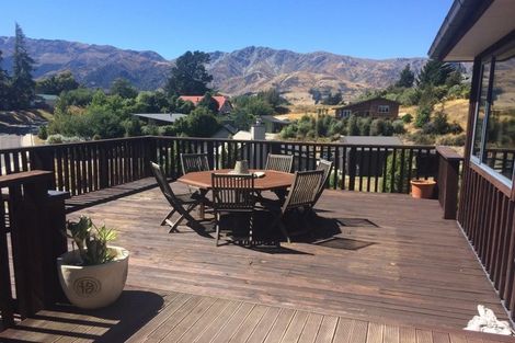 Photo of property in 15 Drake Place, Lake Hawea, Wanaka, 9382