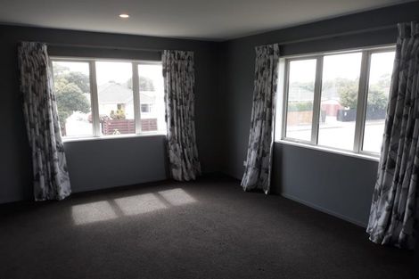 Photo of property in 2 Westpark Drive, Burnside, Christchurch, 8053