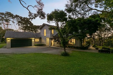 Photo of property in 251 Kaipara Road, Papakura, 2582