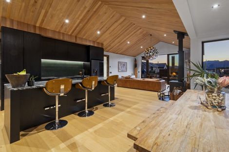 Photo of property in 67 Spur Ridge Rise, Jacks Point, 9371