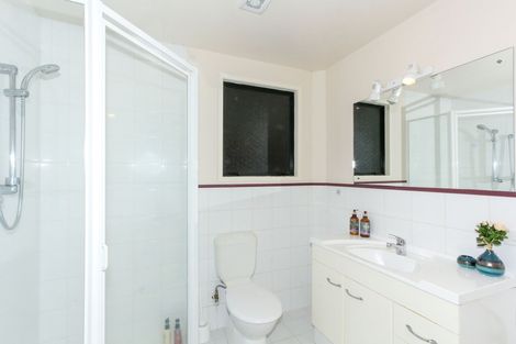 Photo of property in 373 Mangorei Road, Merrilands, New Plymouth, 4312