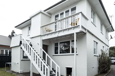 Photo of property in 77 Queen Street, Northcote Point, Auckland, 0627