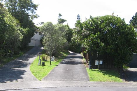 Photo of property in 12a Oldham Place, Browns Bay, Auckland, 0630