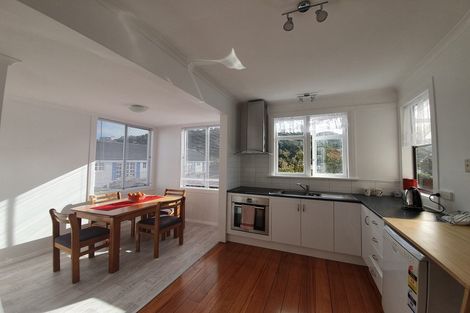 Photo of property in 298 Karori Road, Karori, Wellington, 6012