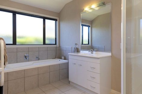 Photo of property in 13 Lochaber Drive, Nukuhau, Taupo, 3330