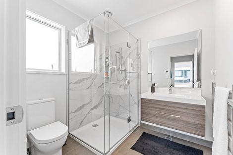 Photo of property in 6 Taitonga Lane, Stanmore Bay, Whangaparaoa, 0932