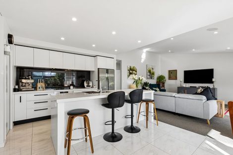 Photo of property in 31 Saint Pauls Drive, Brookfield, Tauranga, 3110
