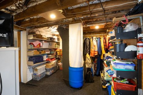 Photo of property in 31 Scott Street, Moturoa, New Plymouth, 4310