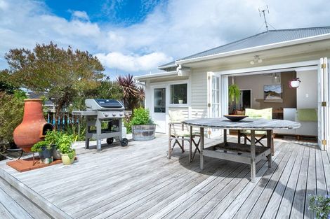 Photo of property in 356 Main Road, Huapai, Kumeu, 0810