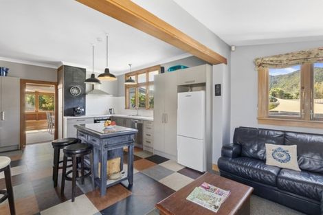 Photo of property in 15 Brasell Street, Fairfield, Lower Hutt, 5011