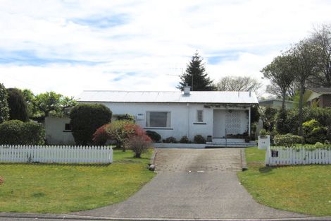 Photo of property in 12 Williams Street, Taupo, 3330