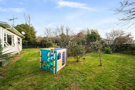 Photo of property in 7 Gladstone Street, Hawera, 4610