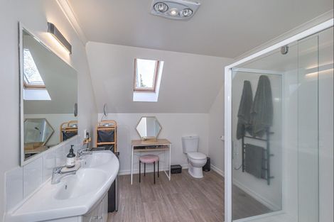 Photo of property in 3 Station Road, Sawyers Bay, Port Chalmers, 9023