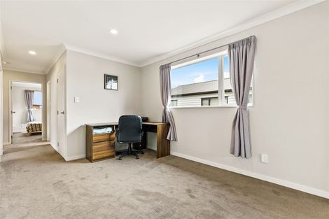Photo of property in 18 Camp X Place, Whenuapai, Auckland, 0618