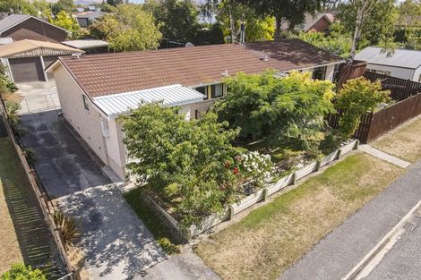 Photo of property in 14 Saint Cuthbert Place, Omarama, 9412