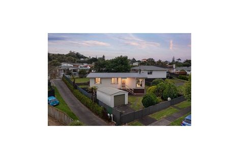 Photo of property in 93 Crawford Avenue, Mangere Bridge, Auckland, 2022