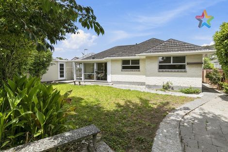 Photo of property in 13a Purser Grove, Fairfield, Lower Hutt, 5011