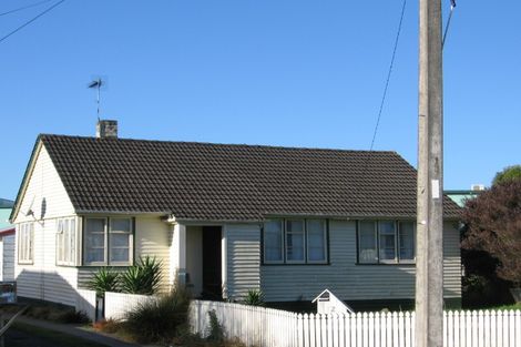 Photo of property in 2 Hawk Street, Frankton, Hamilton, 3204