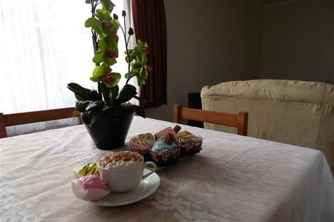 Photo of property in 42b Sackville Street, Fitzroy, New Plymouth, 4312