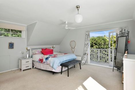 Photo of property in 19 Kainui Road, Raumati South, Paraparaumu, 5032