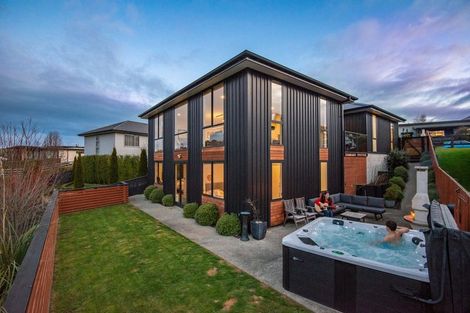 Photo of property in 25 Grandvista Drive, Green Island, Dunedin, 9018