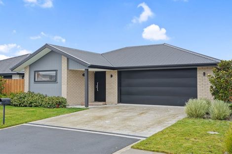 Photo of property in 14 Northmoor Boulevard, Rolleston, 7615