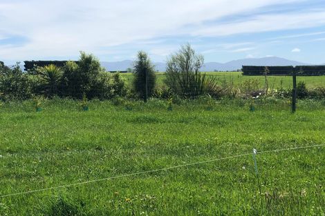 Photo of property in 830 Oxford Road, Fernside, Rangiora, 7471