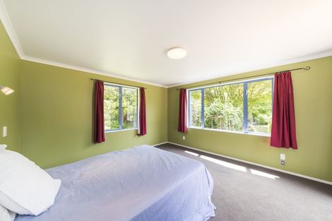 Photo of property in 136 Pohangina Valley Road East, Ashhurst, 4884