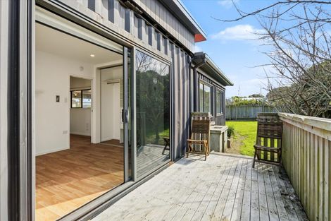 Photo of property in 564a Pukehina Parade, Pukehina, Te Puke, 3189