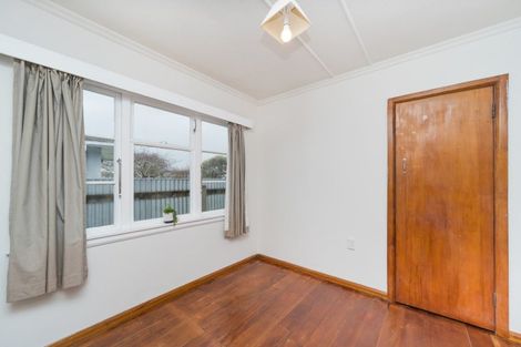 Photo of property in 22 Liverpool Street, Takaro, Palmerston North, 4412